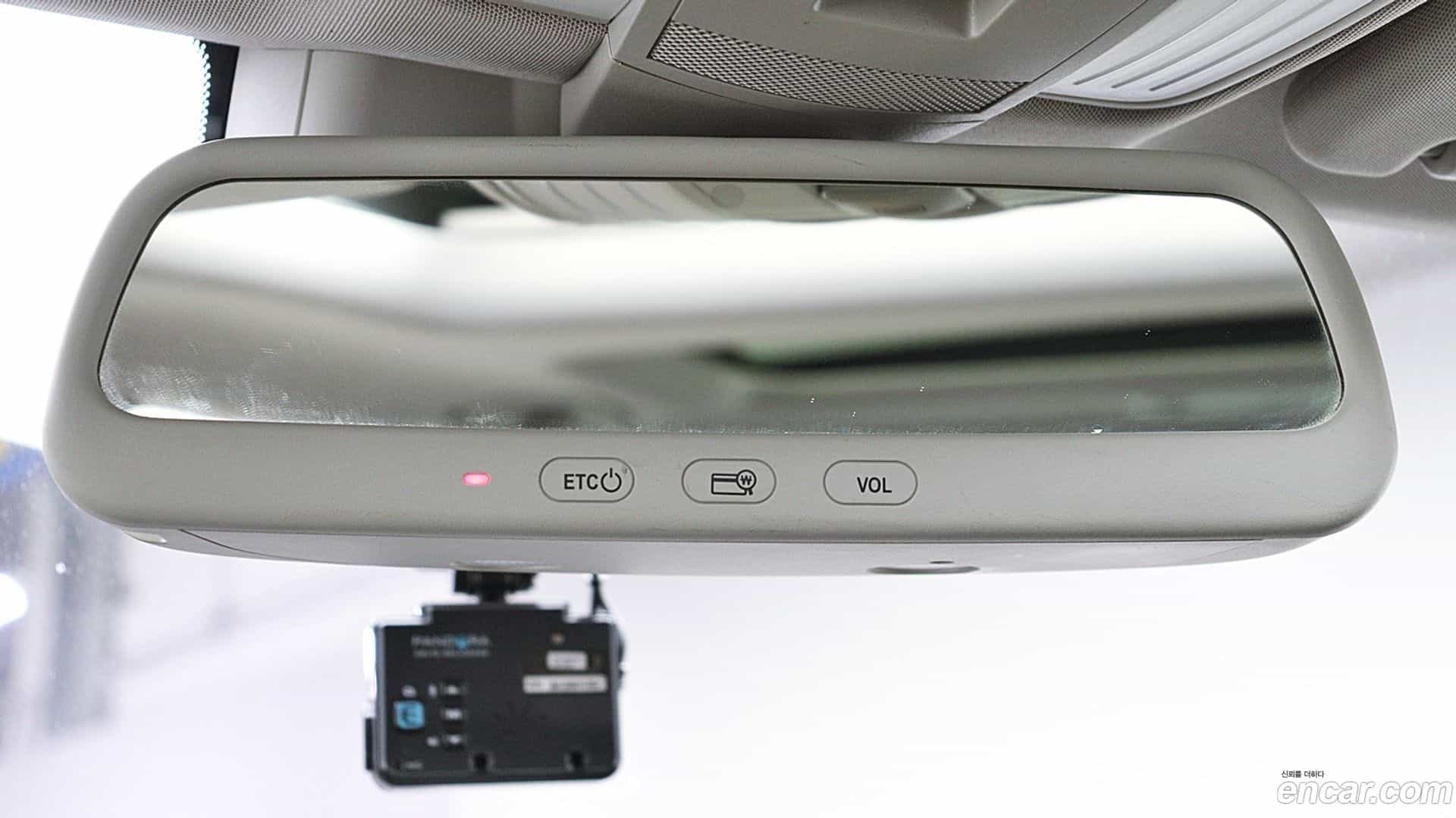 E-Class Mercedes-Benz 2013.5-OPTION-016