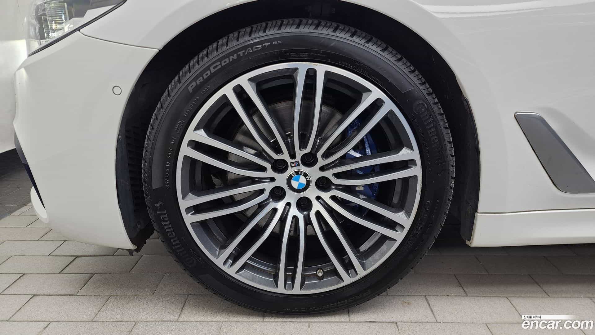 5-Series BMW 2019.1-OUTER-005