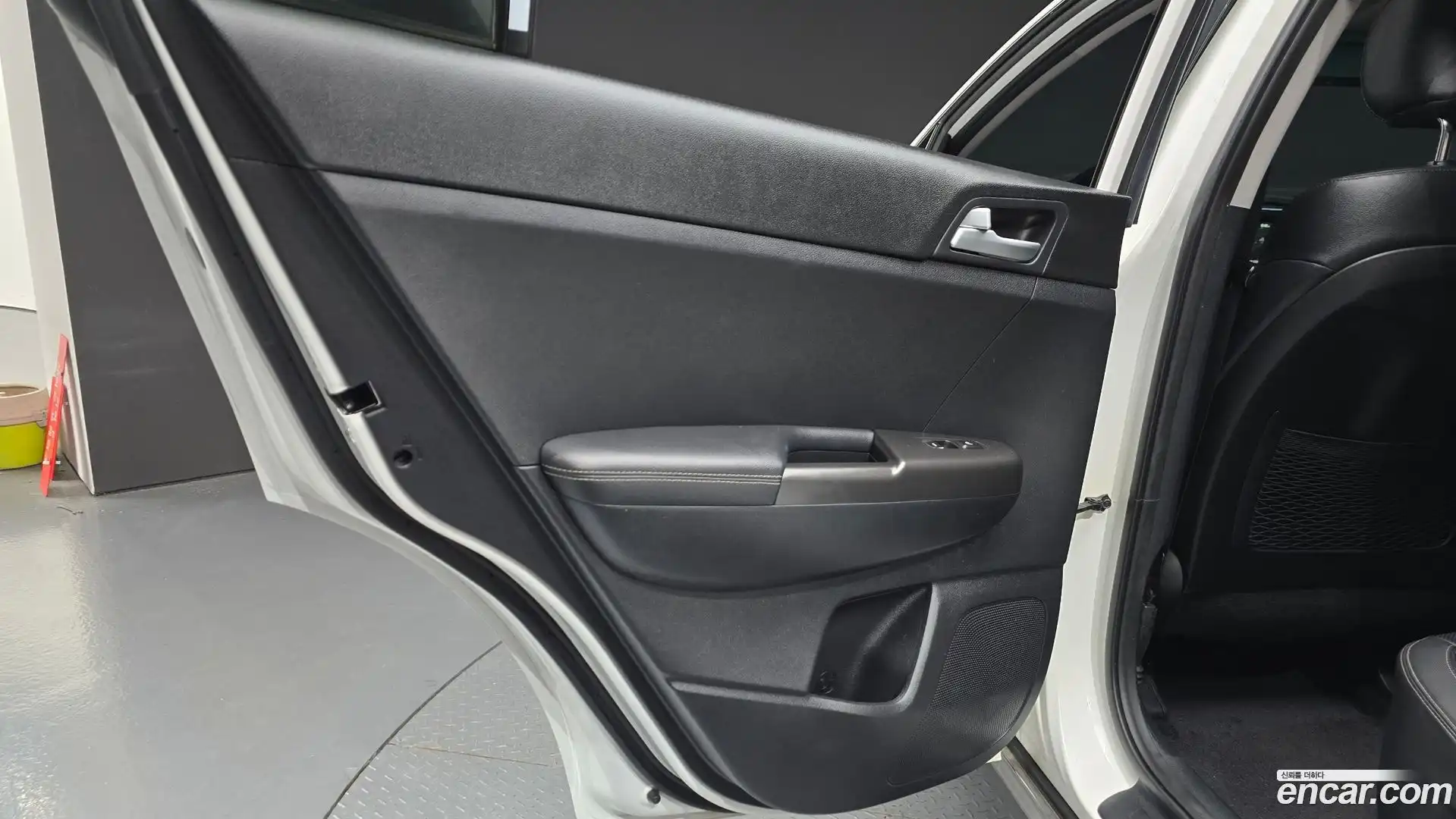 Sportage Kia 2016.10-INNER-035