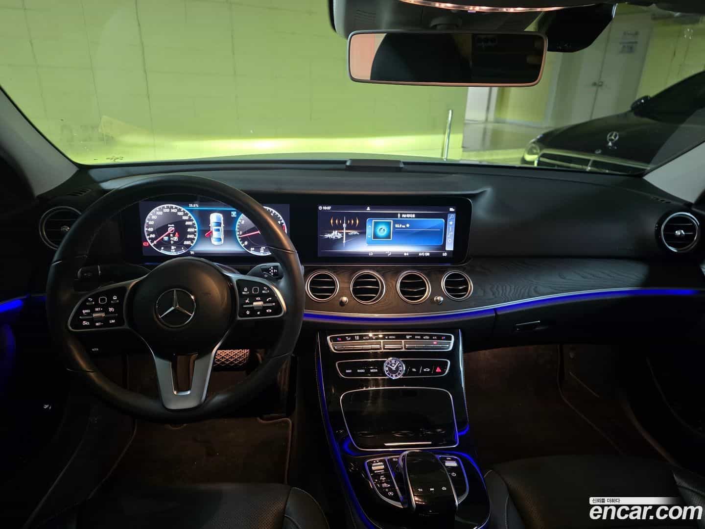 E-Class Mercedes-Benz 2019.3-INNER-009