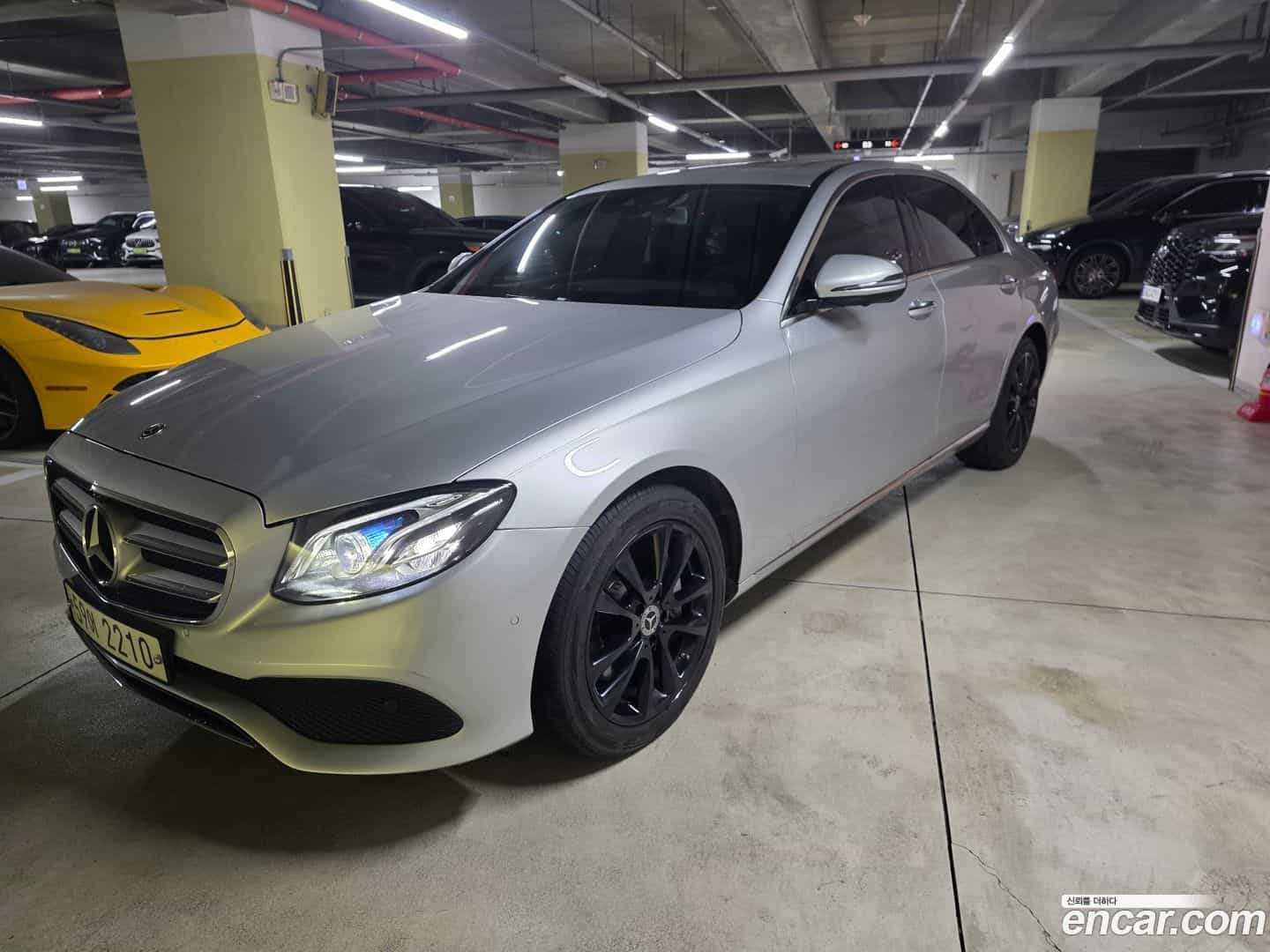 E-Class Mercedes-Benz 2019.3-OPTION-022
