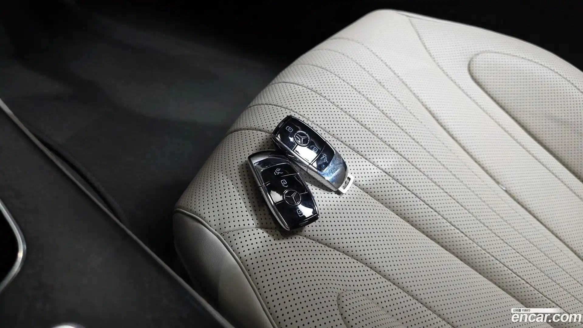 CLS-Class Mercedes-Benz 2023.2-OPTION-046