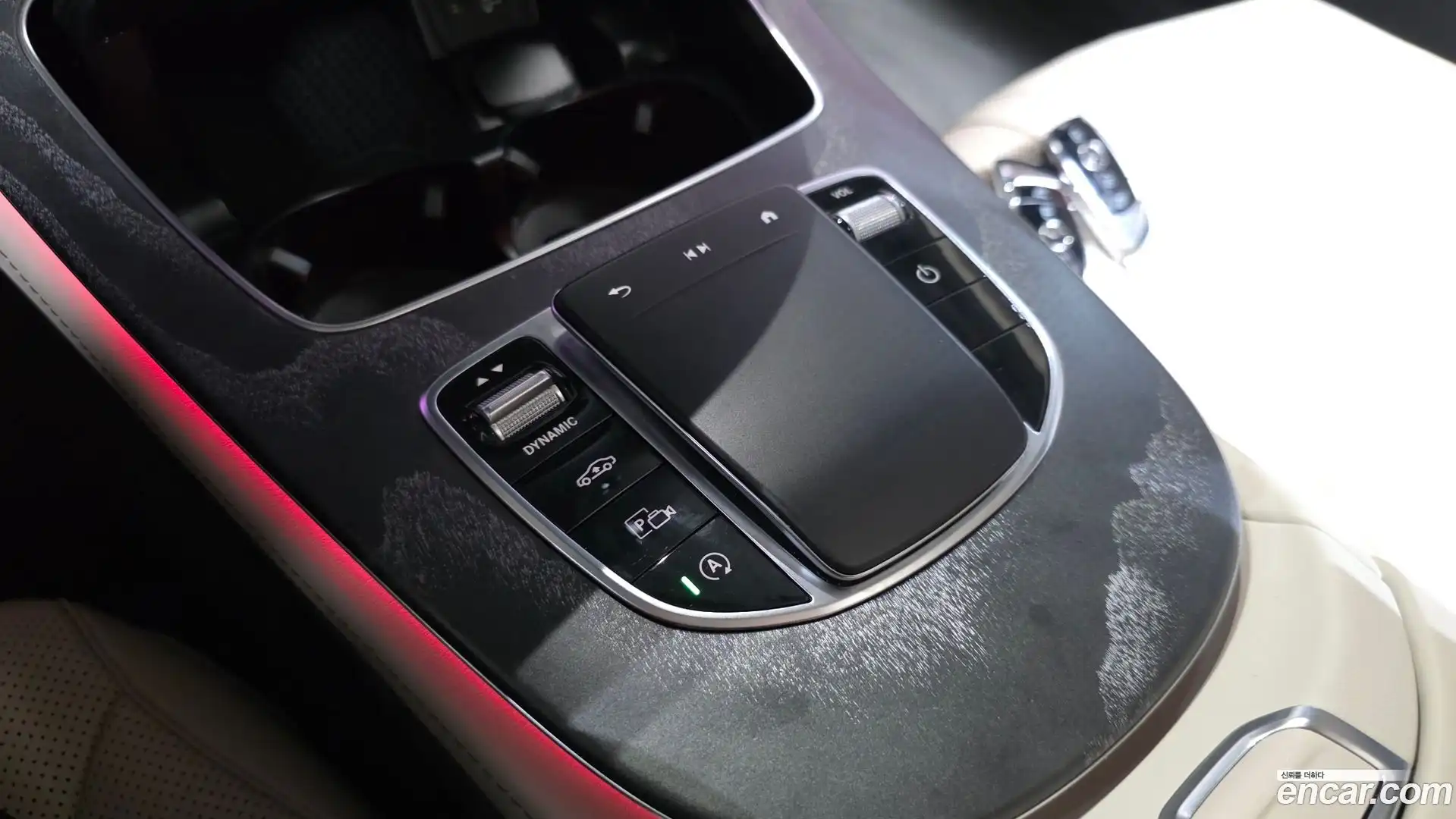 CLS-Class Mercedes-Benz 2023.2-OPTION-047