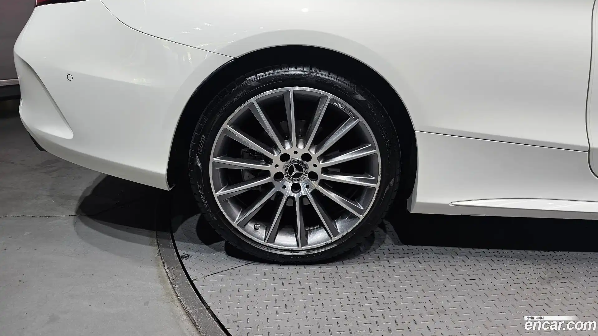 C-Class Mercedes-Benz 2023.7-OUTER-005