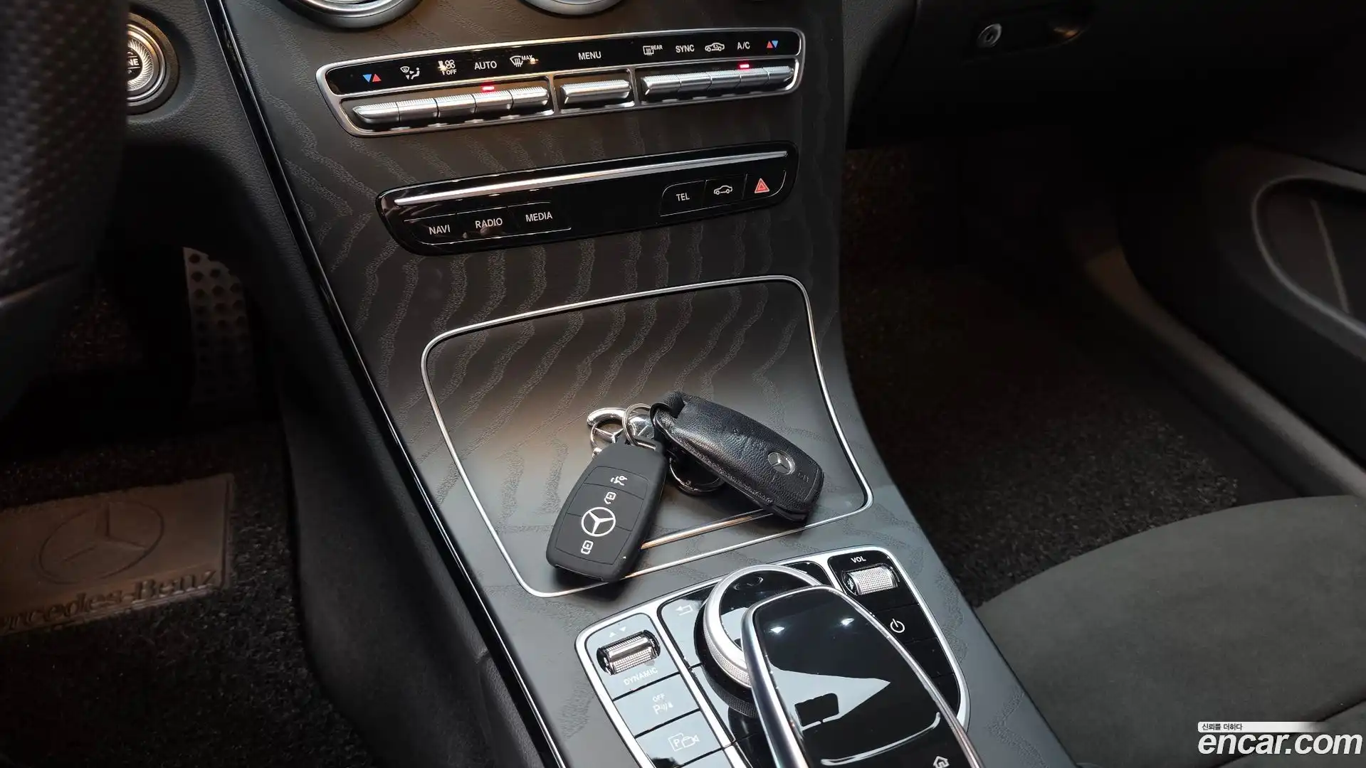 C-Class Mercedes-Benz 2023.7-OPTION-021