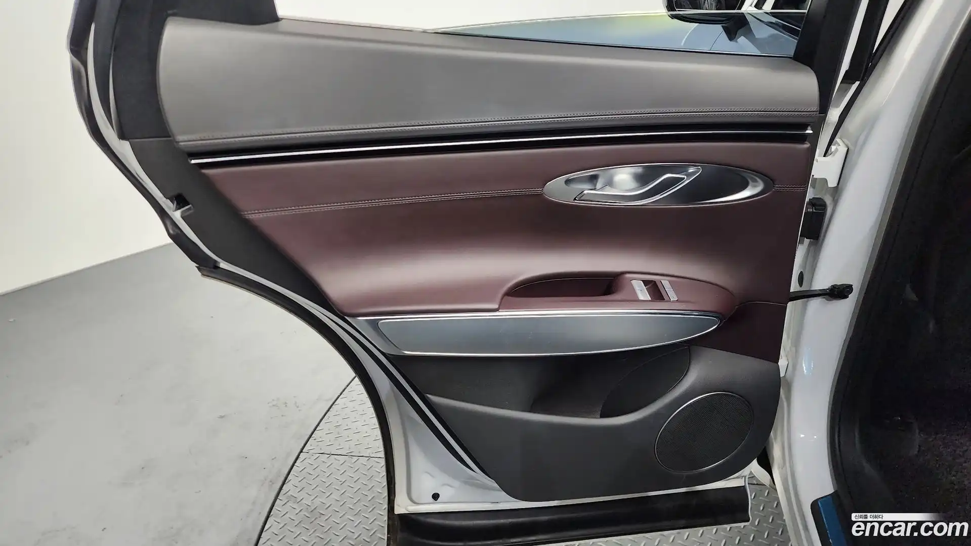 GV70 Genesis 2022.4-INNER-035