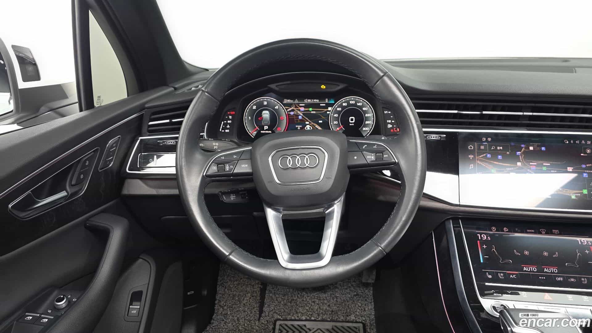 Q7 Audi 2022.5-OPTION-016