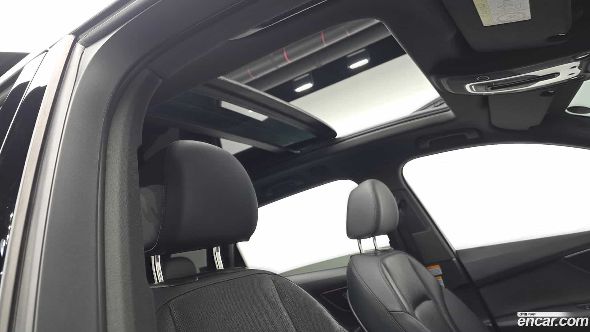 Q7 Audi 2022.5-OPTION-022