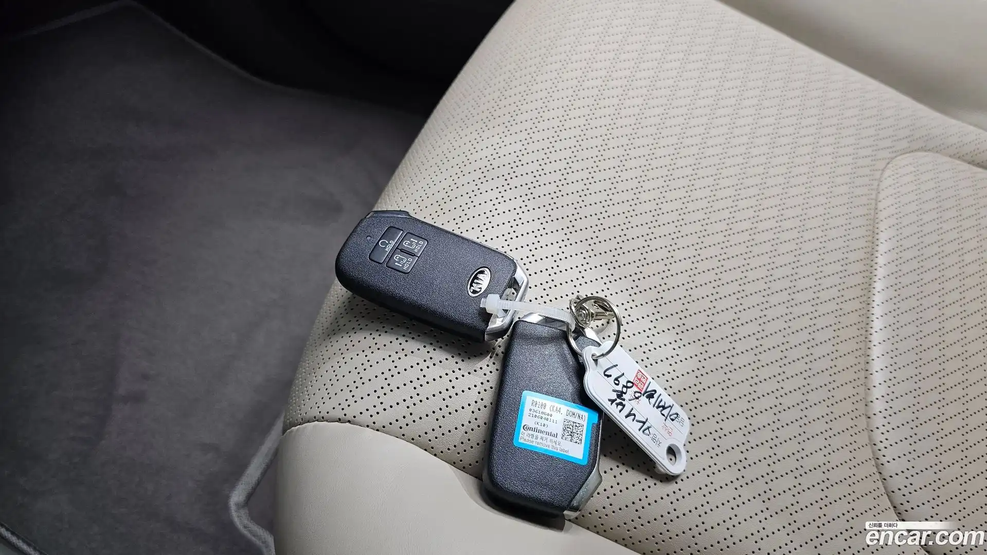 Canival Kia 2021.6-OPTION-020
