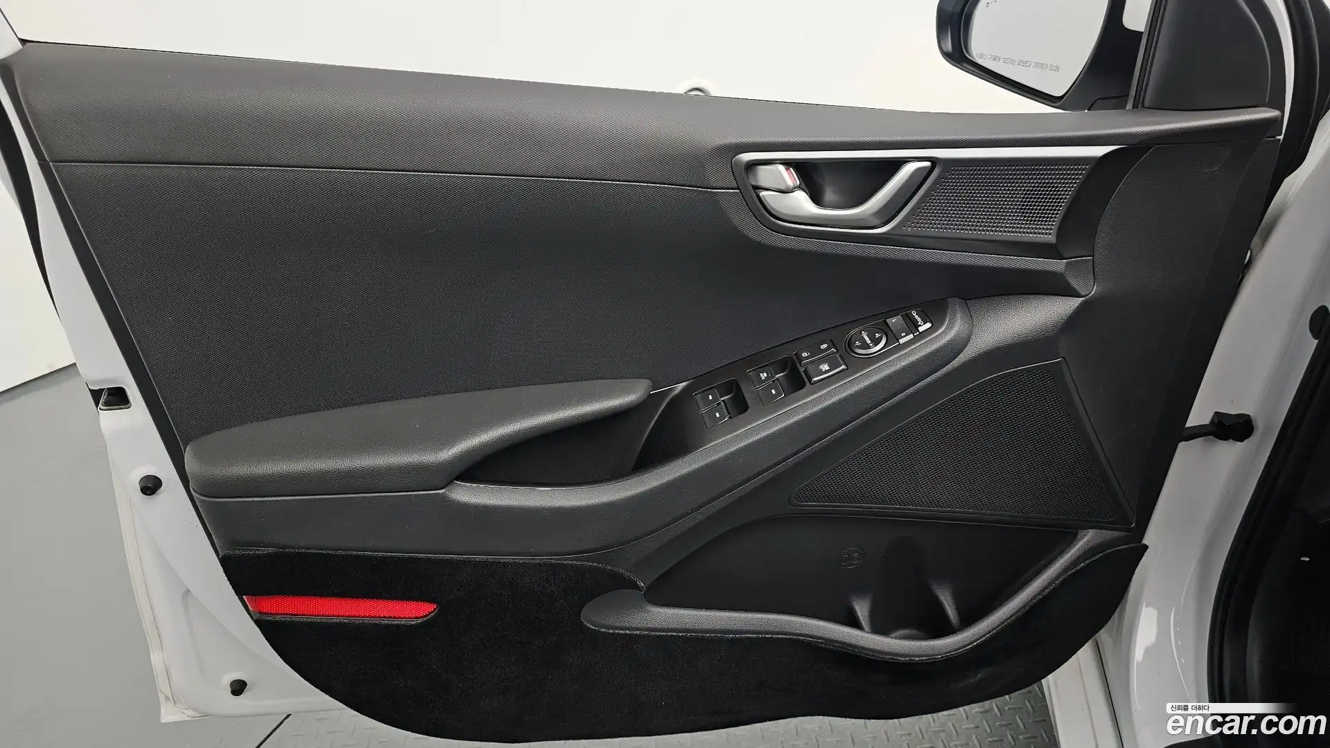 Ioniq Hyundai 2020.2-INNER-034