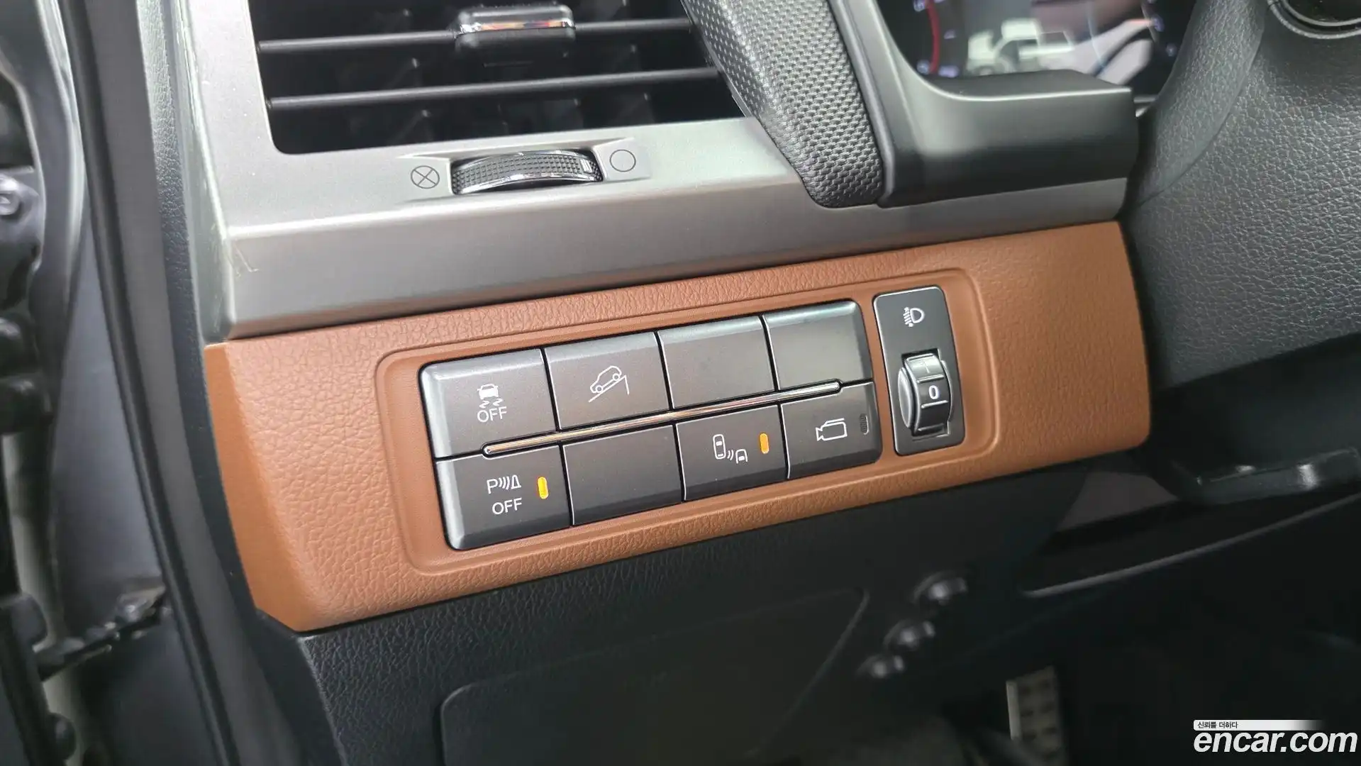Rexton KG Mobility 2018.1-OPTION-020