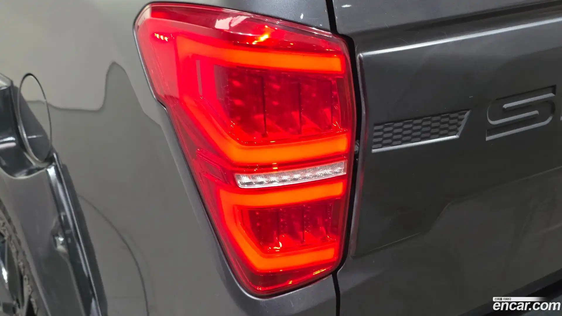 Rexton KG Mobility 2018.1-OUTER-033