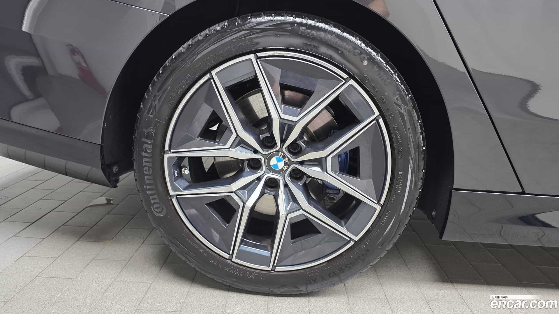 5-Series BMW 2023.10-OUTER-005