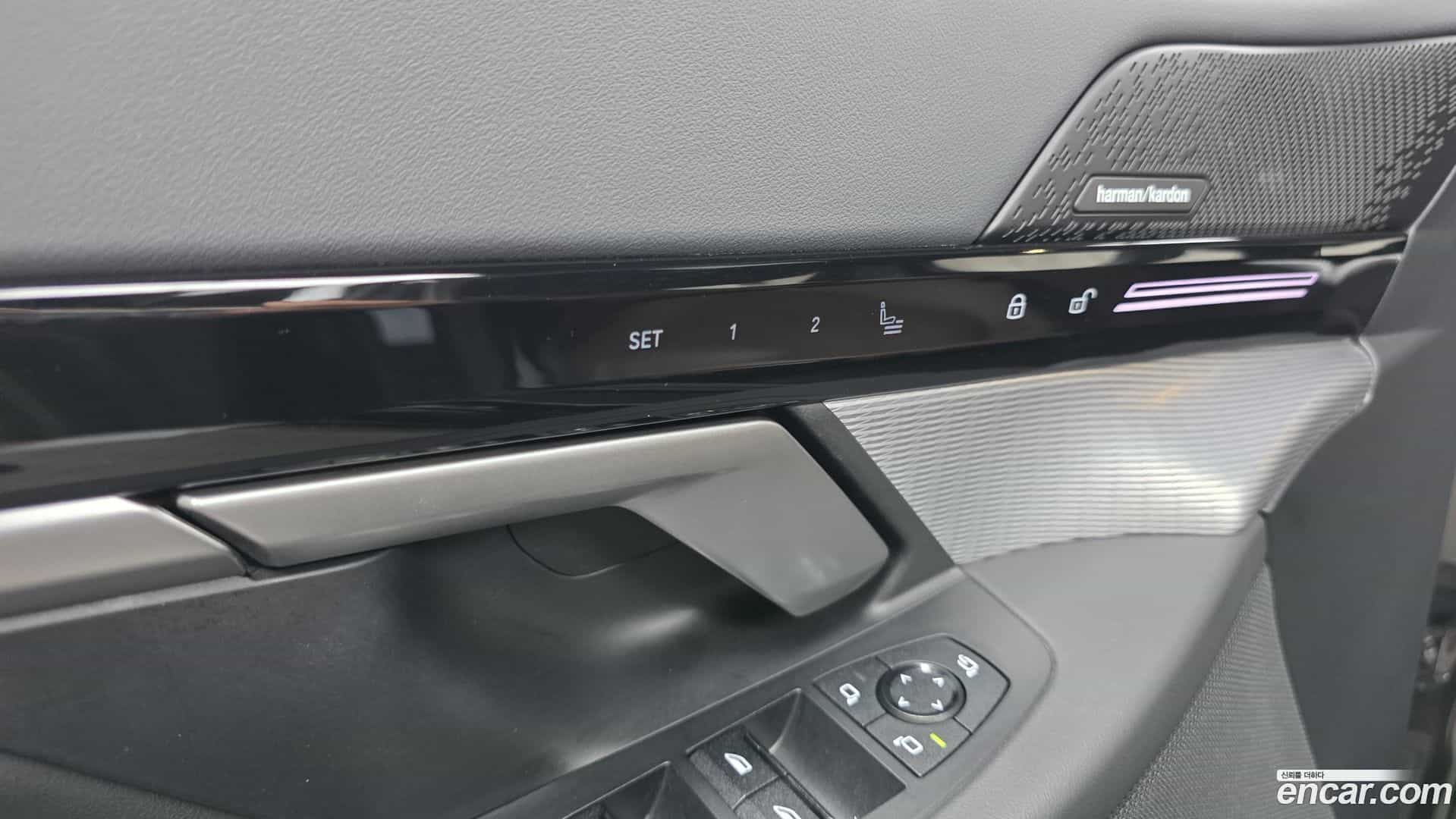 5-Series BMW 2023.10-OPTION-040