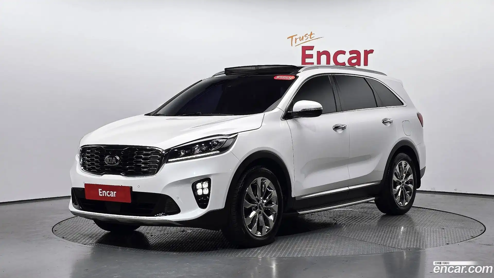 Sorento Kia 2019.5-THUMBNAIL-011