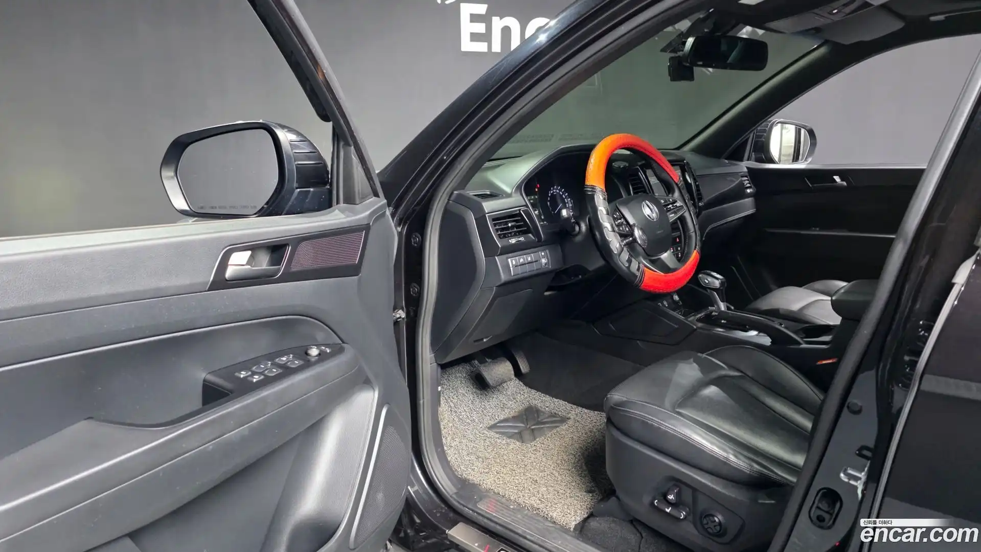 Rexton KG Mobility 2020.1-INNER-010