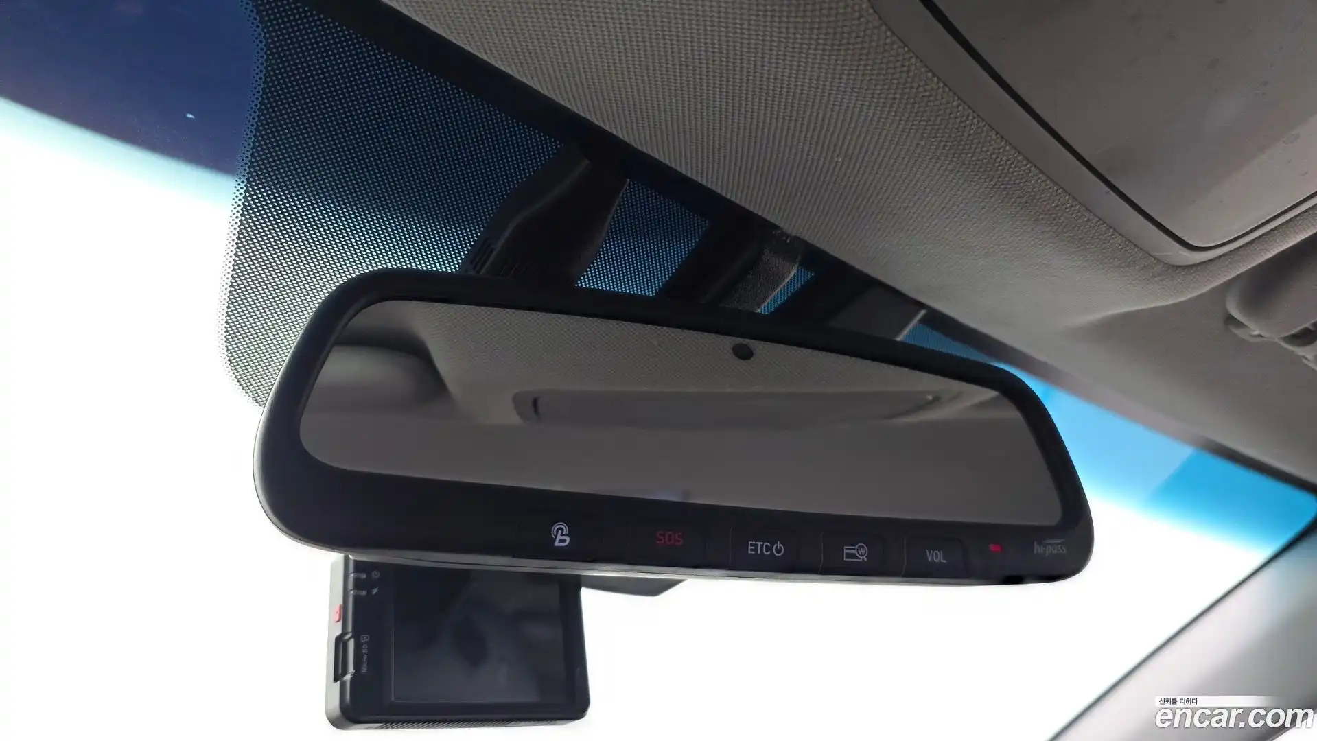 AVANTE Hyundai 2019.9-OPTION-024