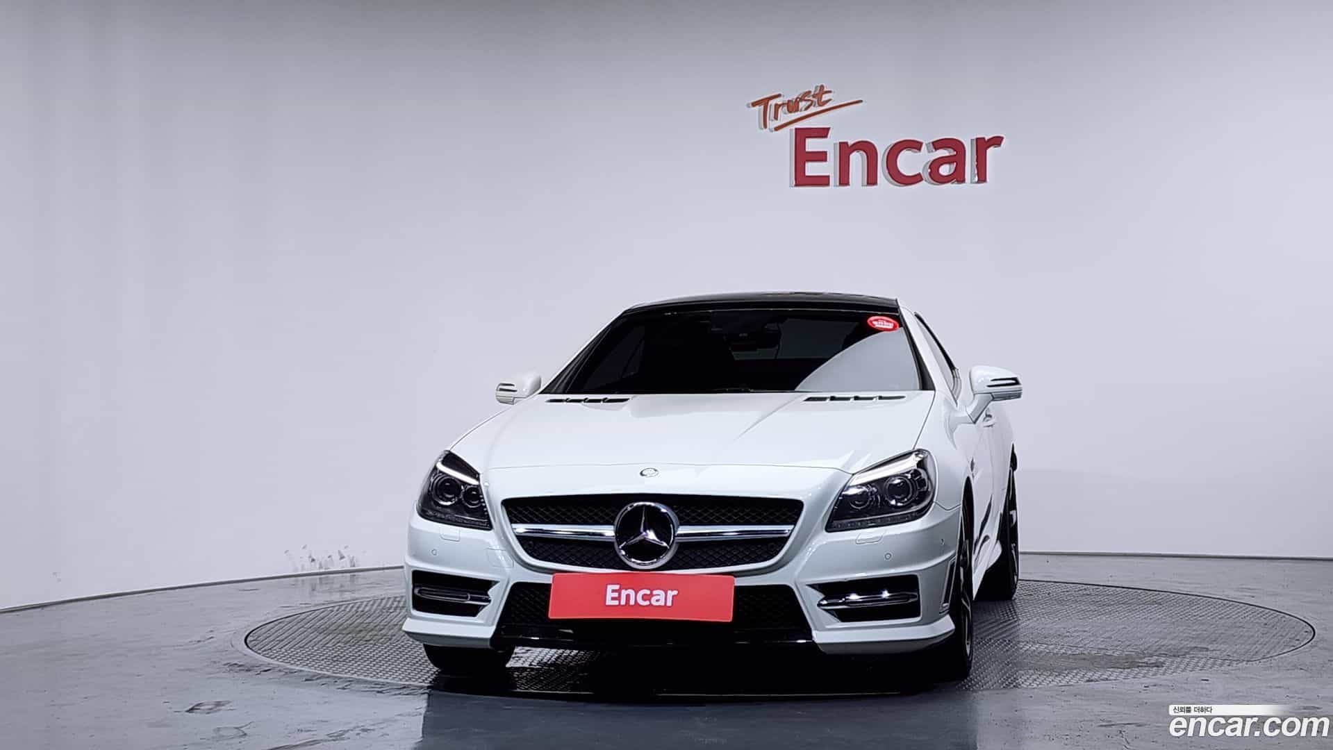 SLK-Class Mercedes-Benz 2013.0-OUTER-003