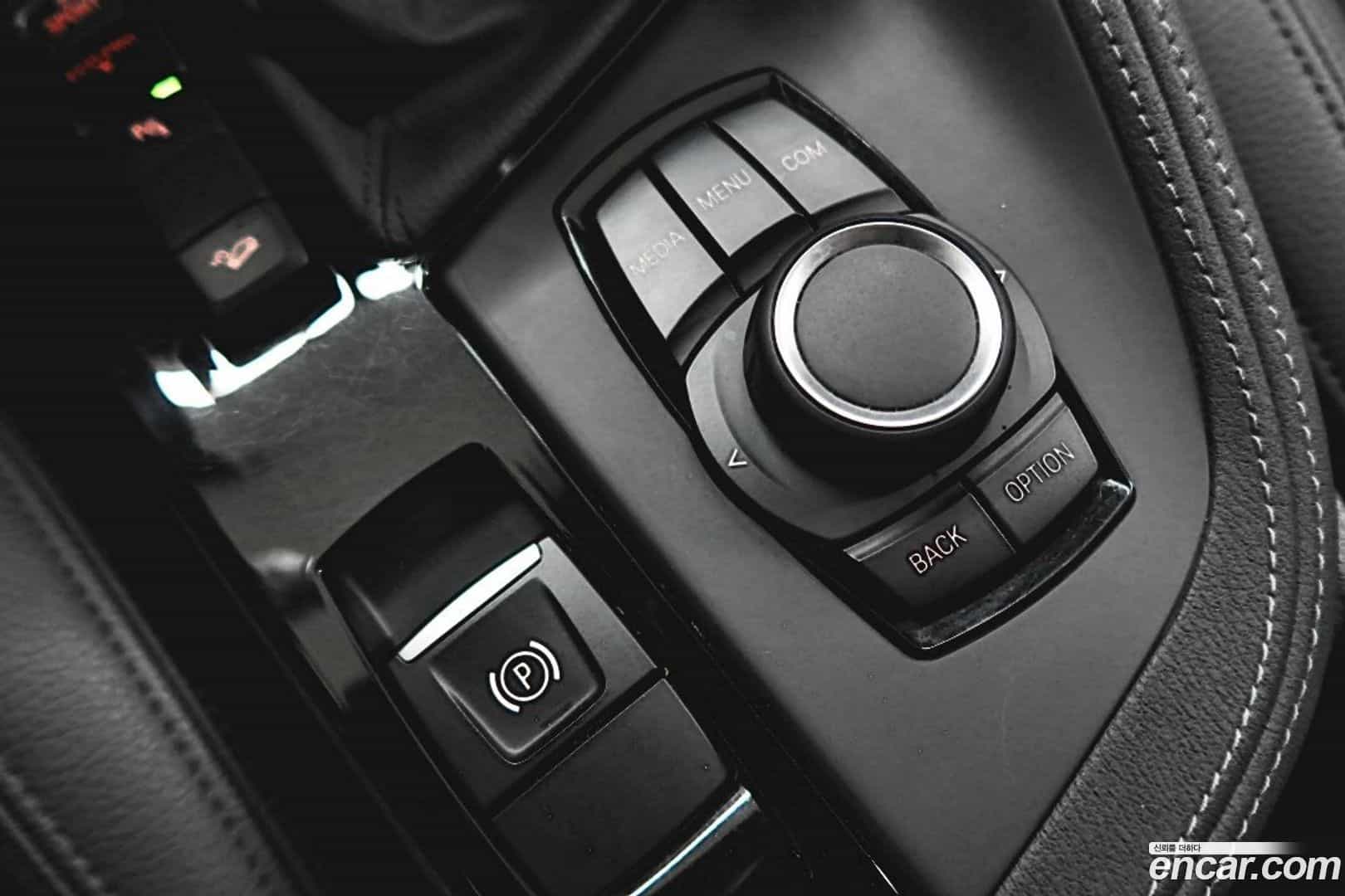 X2 (F39) BMW 2021.1-OPTION-019