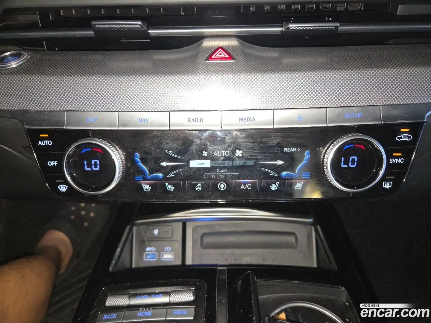 G80 Genesis 2022.0-OPTION-024