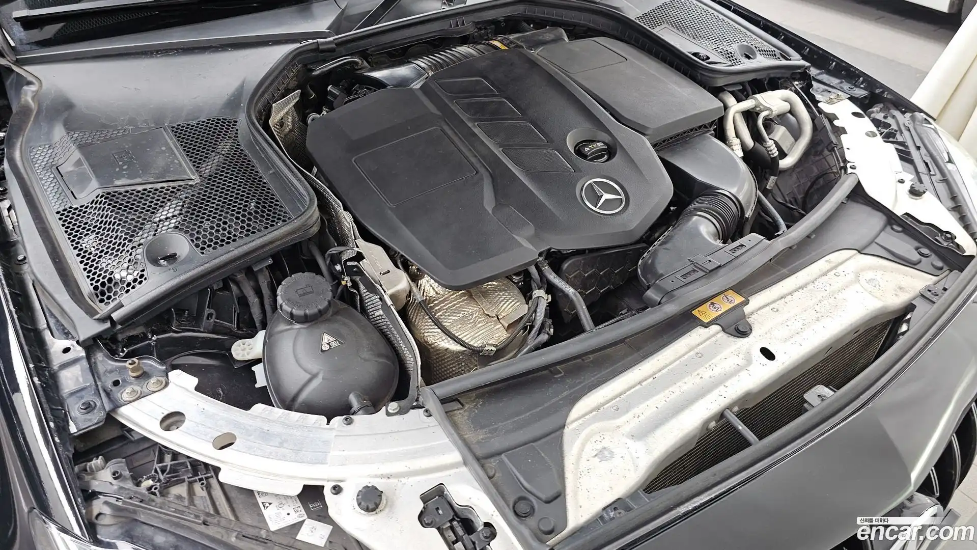 C-Class Mercedes-Benz 2019.4-OUTER-006