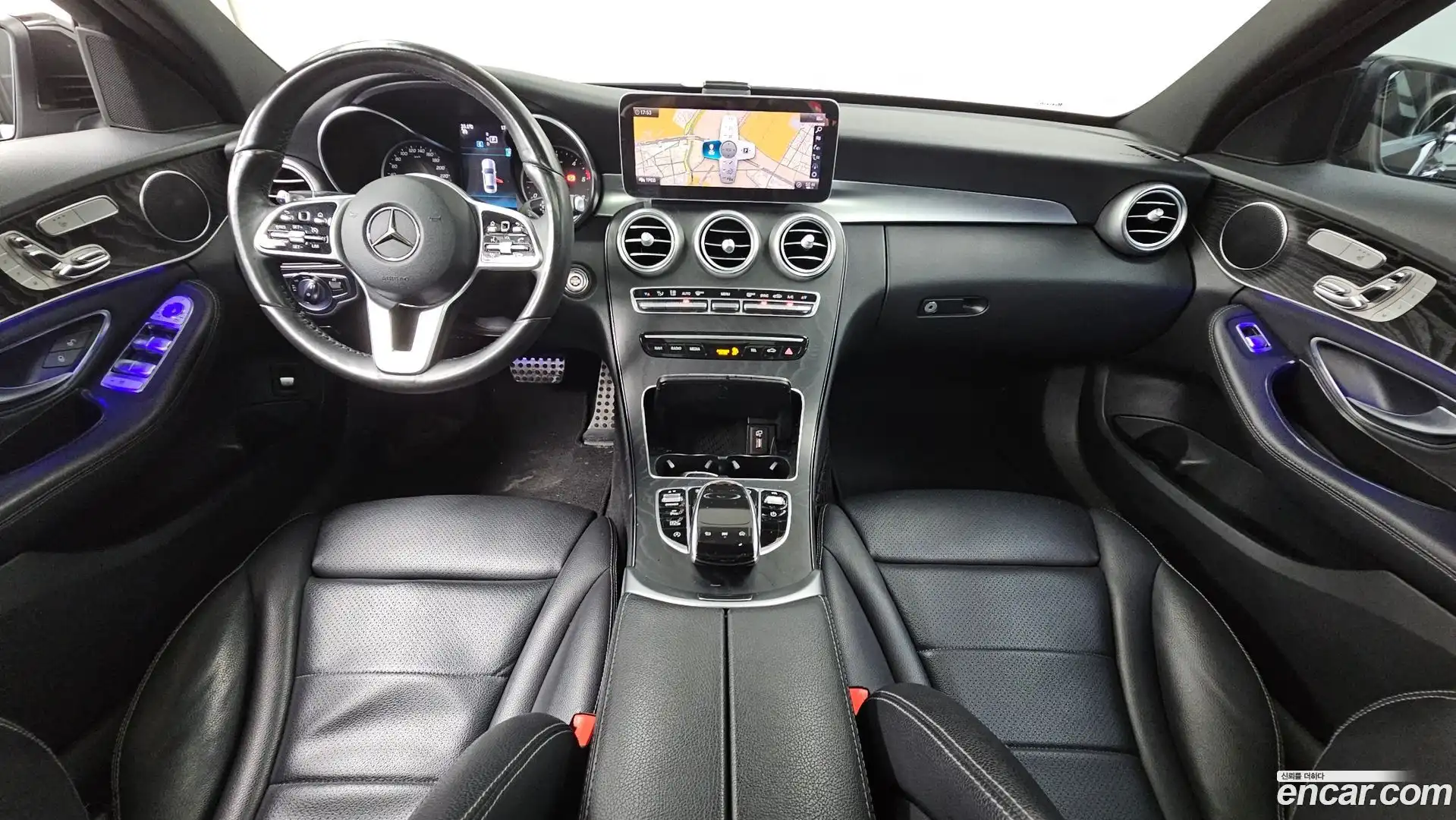 C-Class Mercedes-Benz 2019.4-INNER-007
