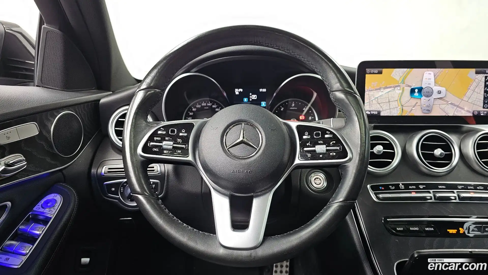 C-Class Mercedes-Benz 2019.4-OPTION-017
