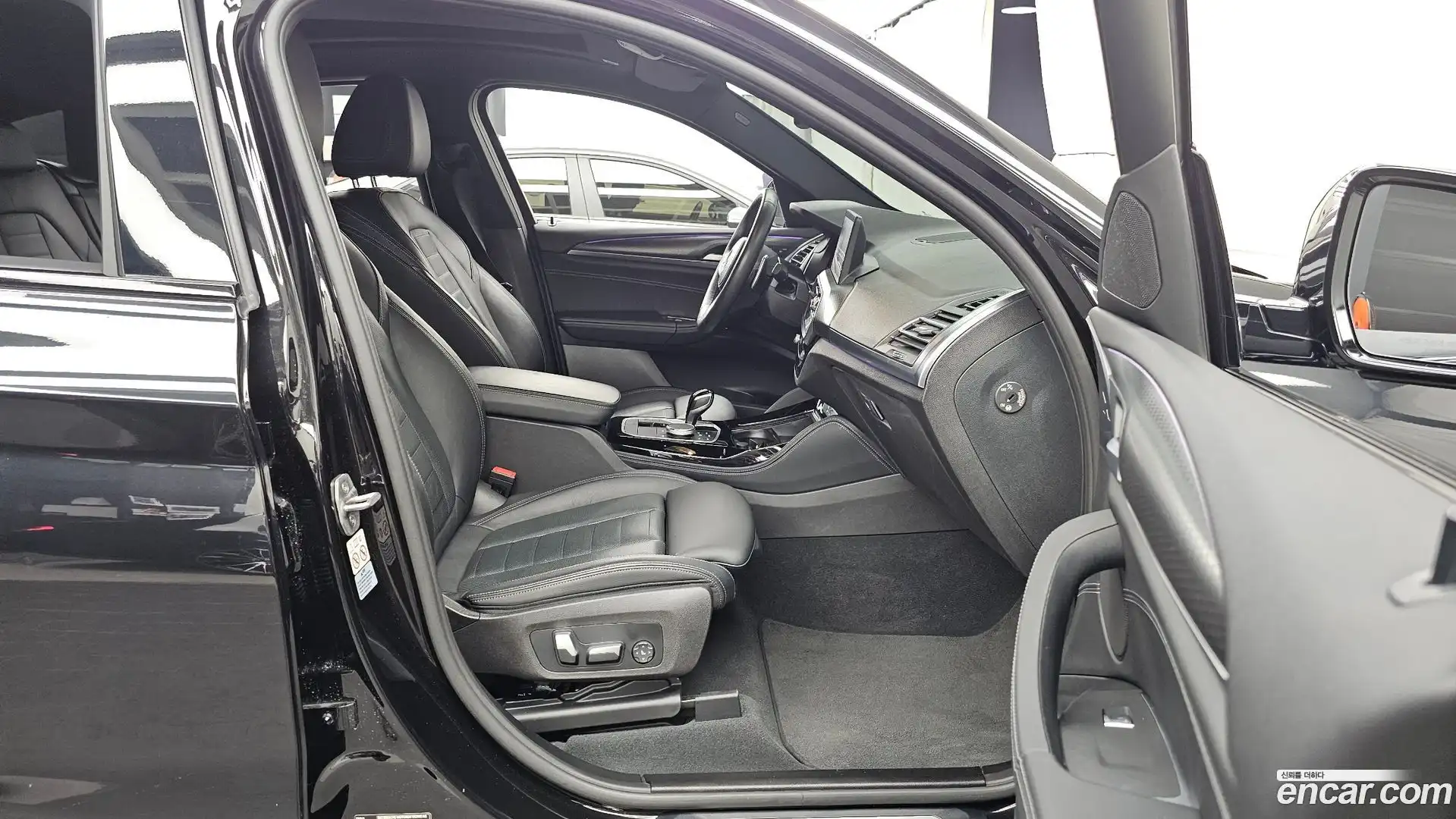 X4 BMW 2022.6-OPTION-015