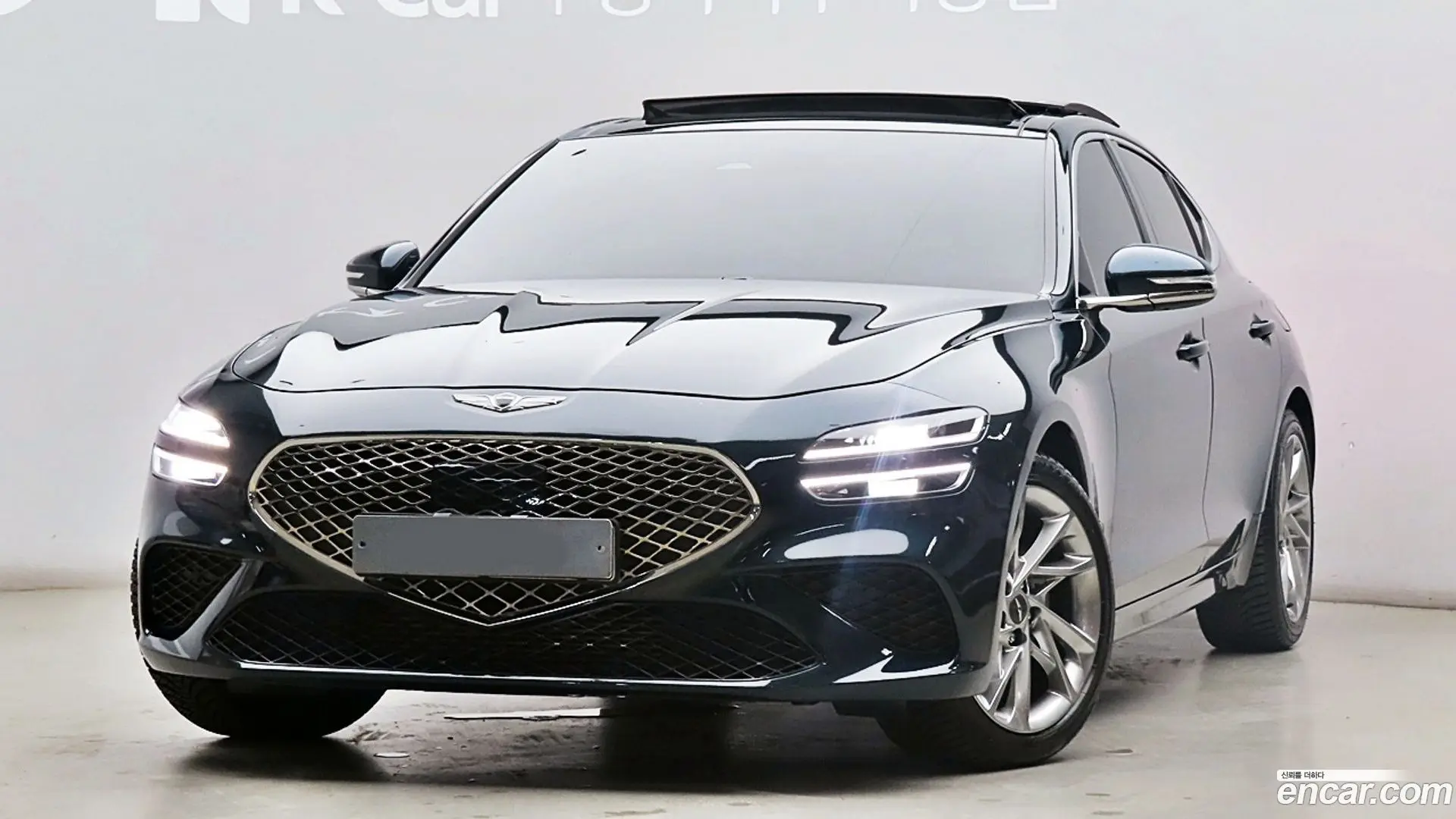 Main__Slider__Photo:G70 Genesis 2021.0-0