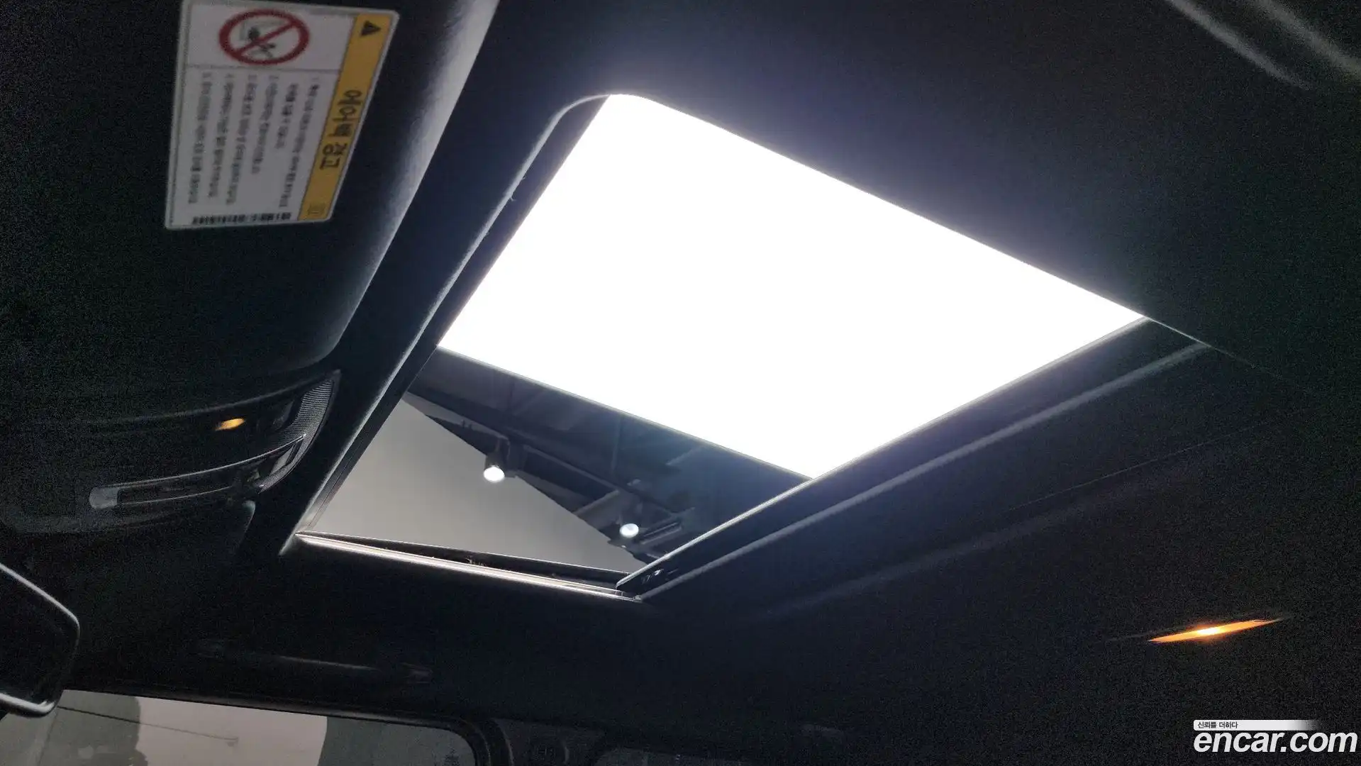 G-Class Mercedes-Benz 2017.11-OPTION-024