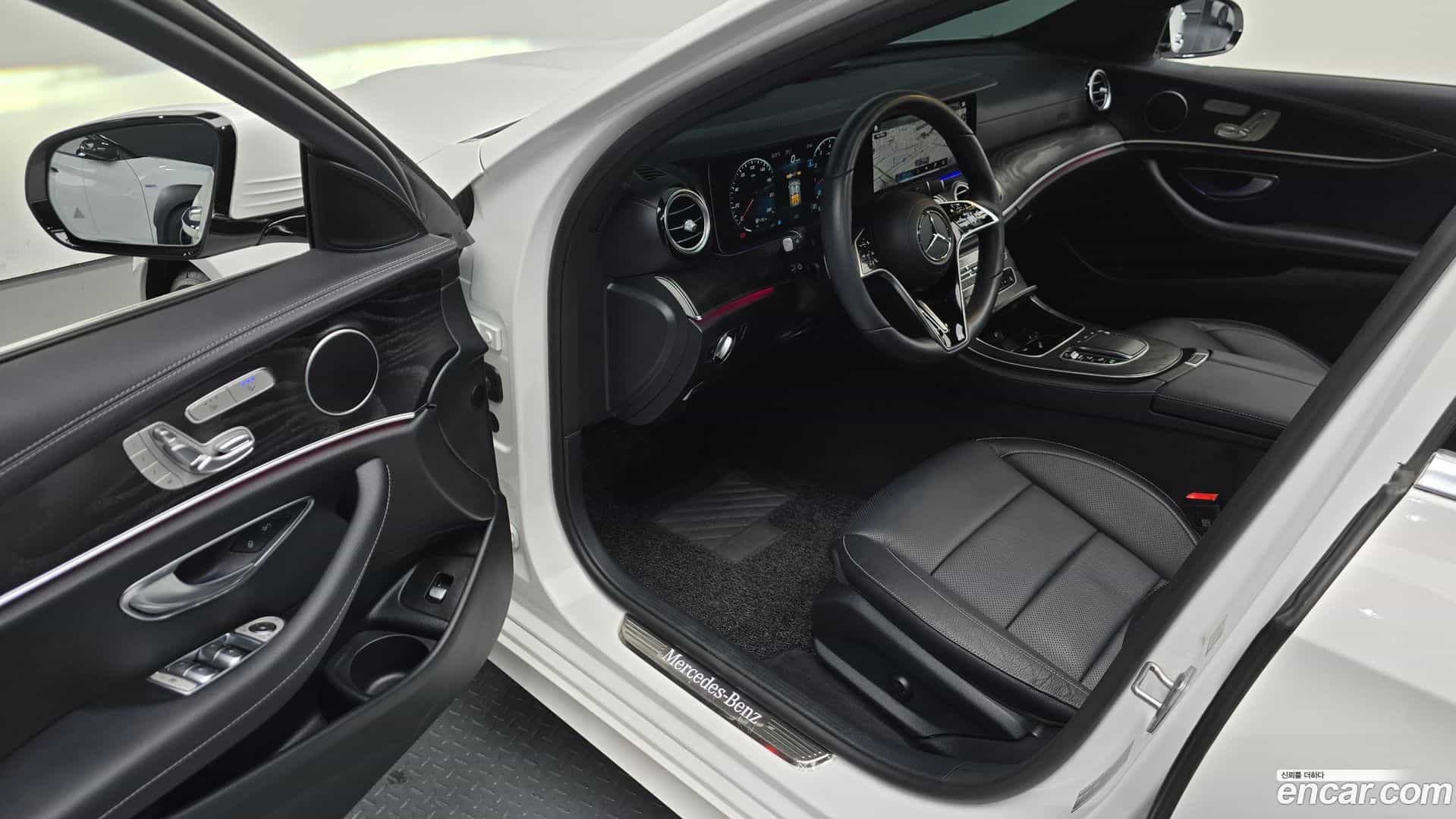 E-Class Mercedes-Benz 2023.5-INNER-010