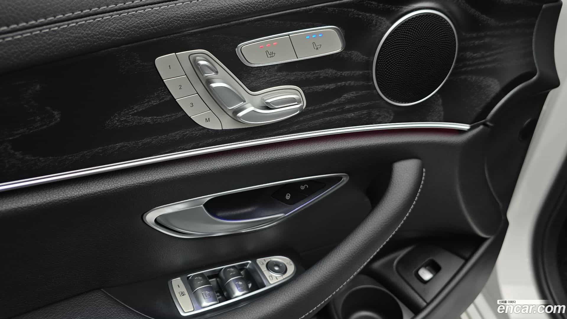 E-Class Mercedes-Benz 2023.5-OPTION-019