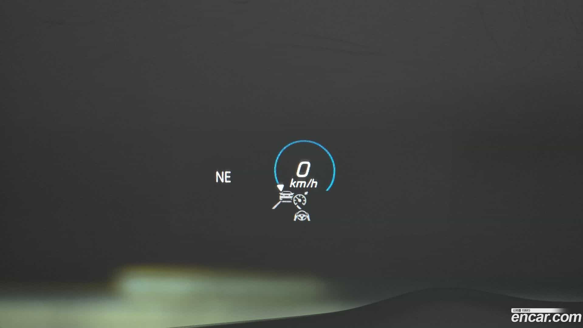 E-Class Mercedes-Benz 2023.5-OPTION-021
