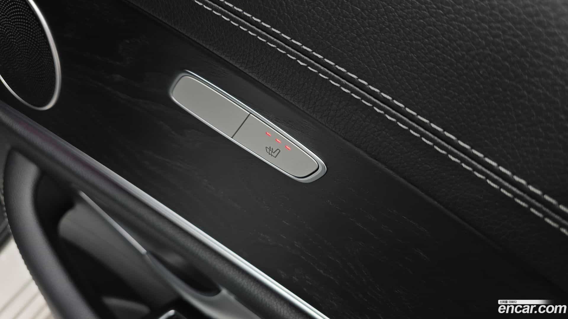 E-Class Mercedes-Benz 2023.5-OPTION-040