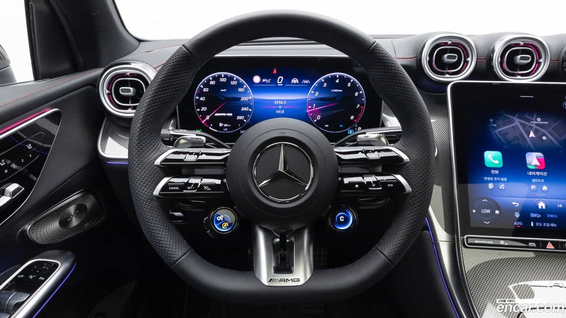 GLC-Class Mercedes-Benz 2025.8-OPTION-015