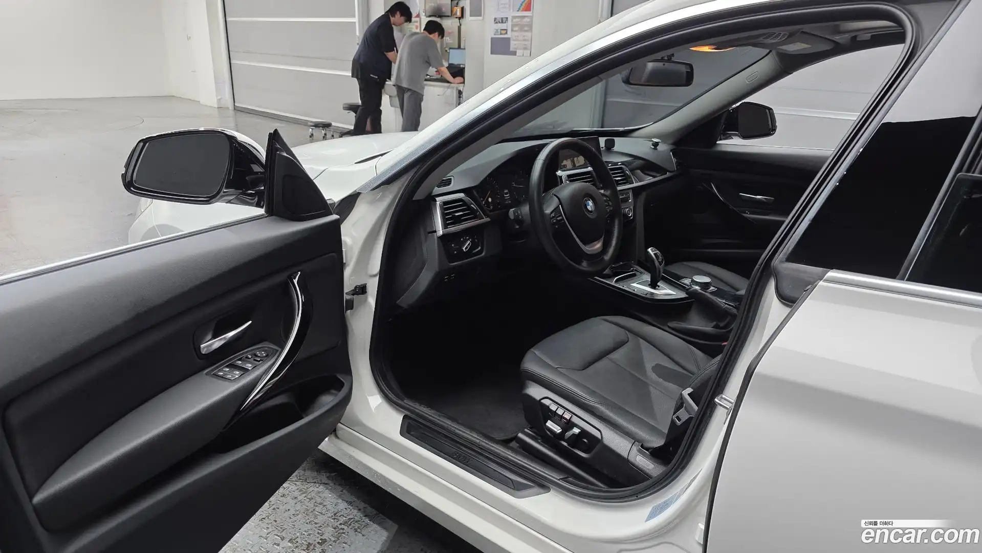 Gran Turismo BMW 2019.8-INNER-010