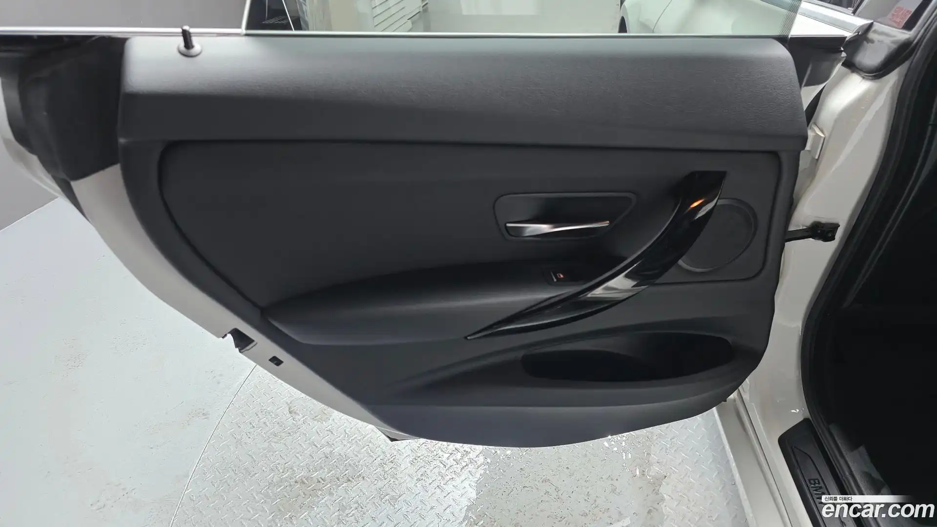 Gran Turismo BMW 2019.8-OPTION-023