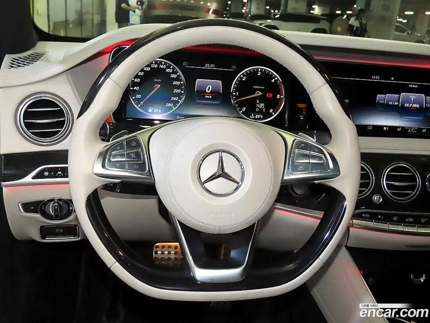 S-Class Mercedes-Benz 2017.1-INNER-008