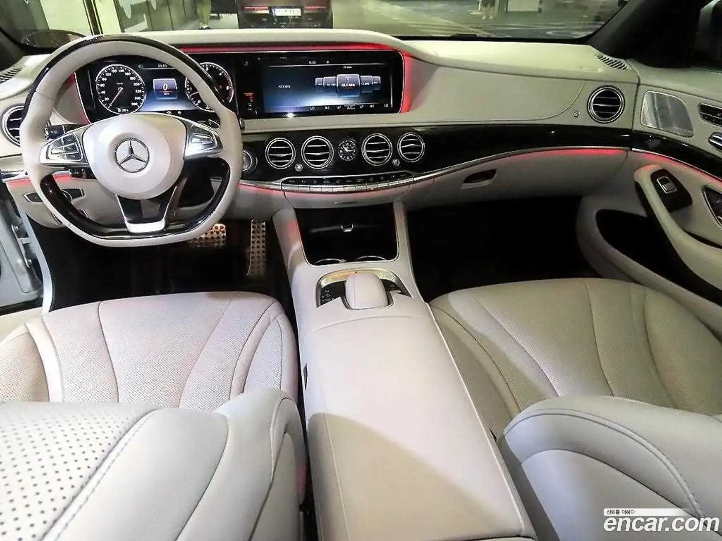 S-Class Mercedes-Benz 2017.1-INNER-010