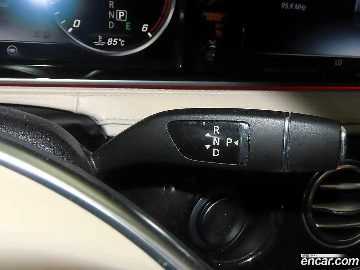 S-Class Mercedes-Benz 2017.1-OPTION-016