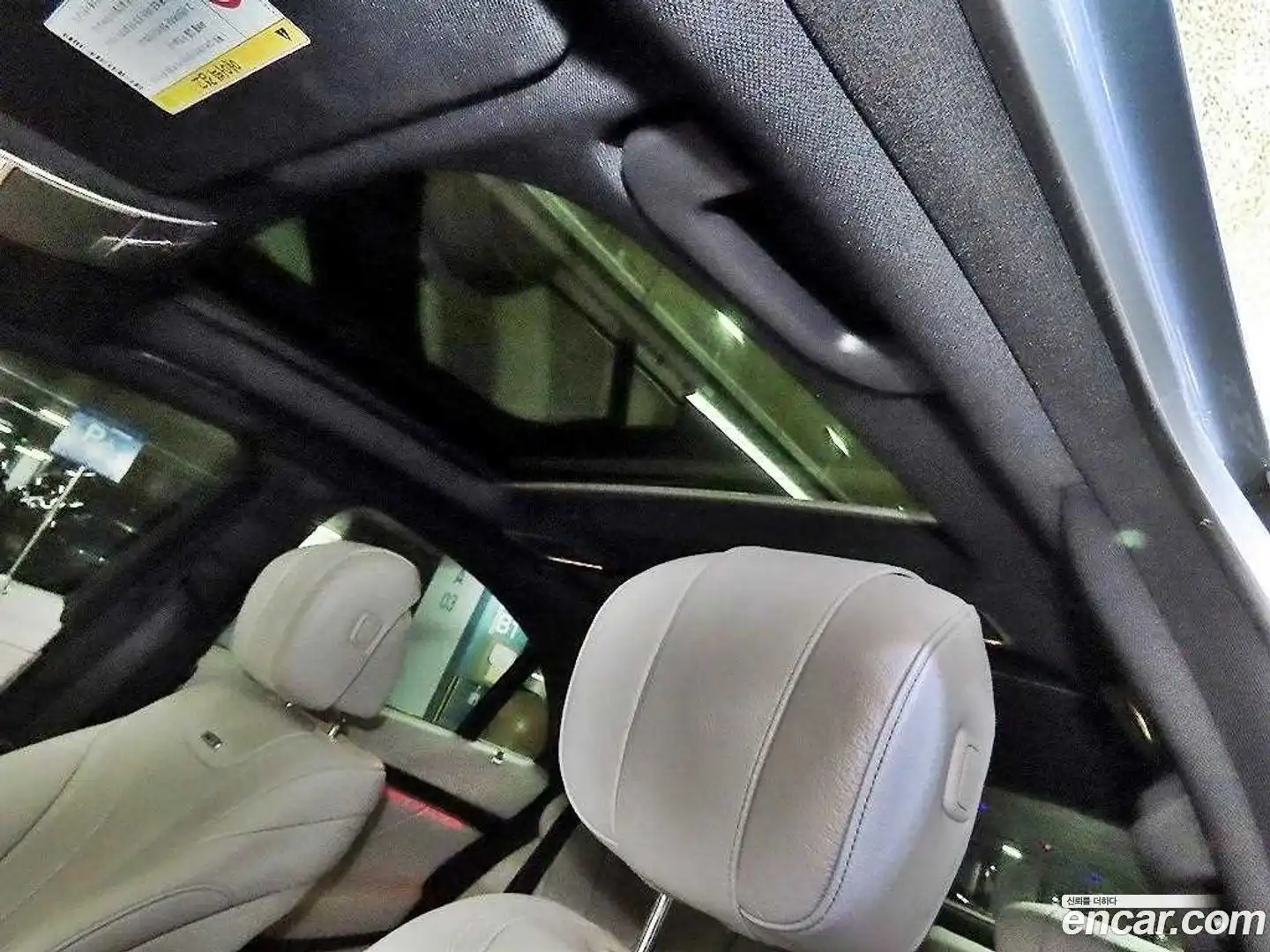 S-Class Mercedes-Benz 2017.1-OPTION-020