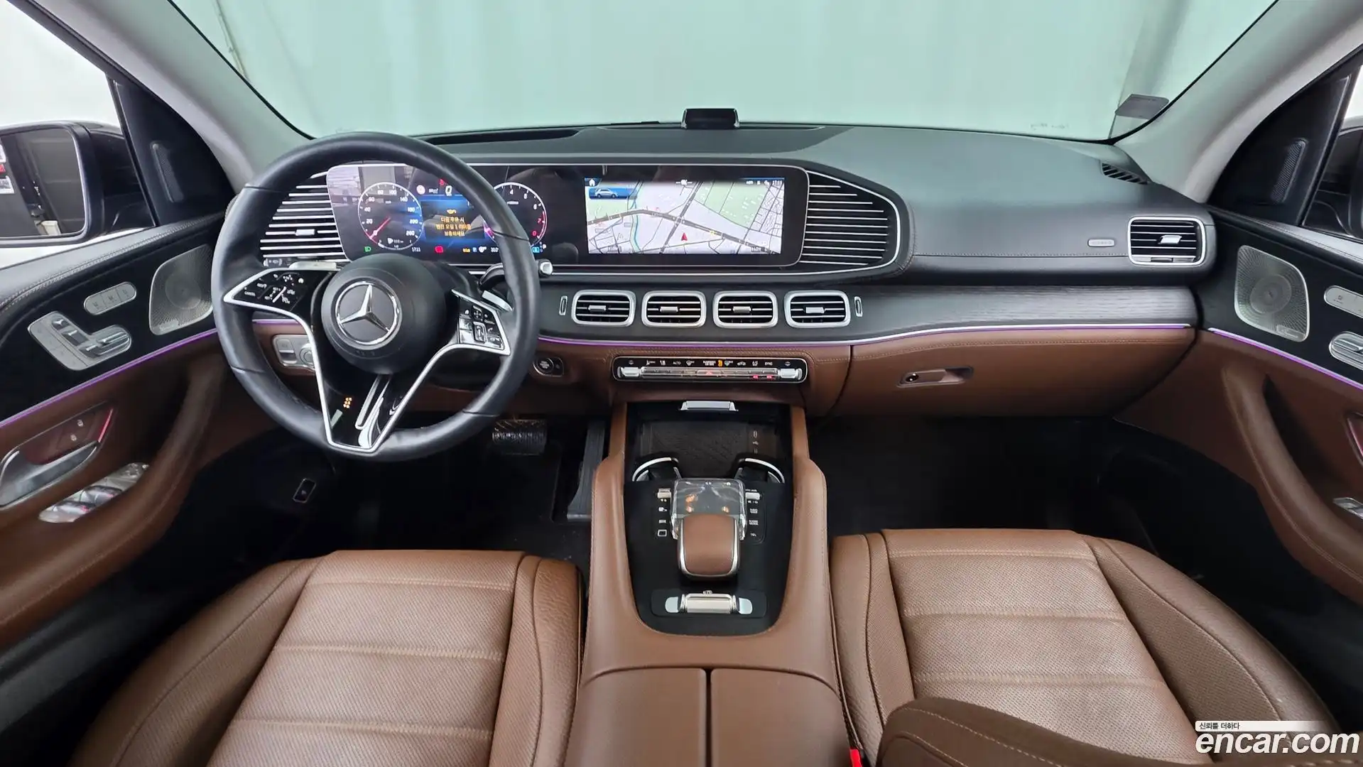 GLE-Class Mercedes-Benz 2025.2-INNER-007
