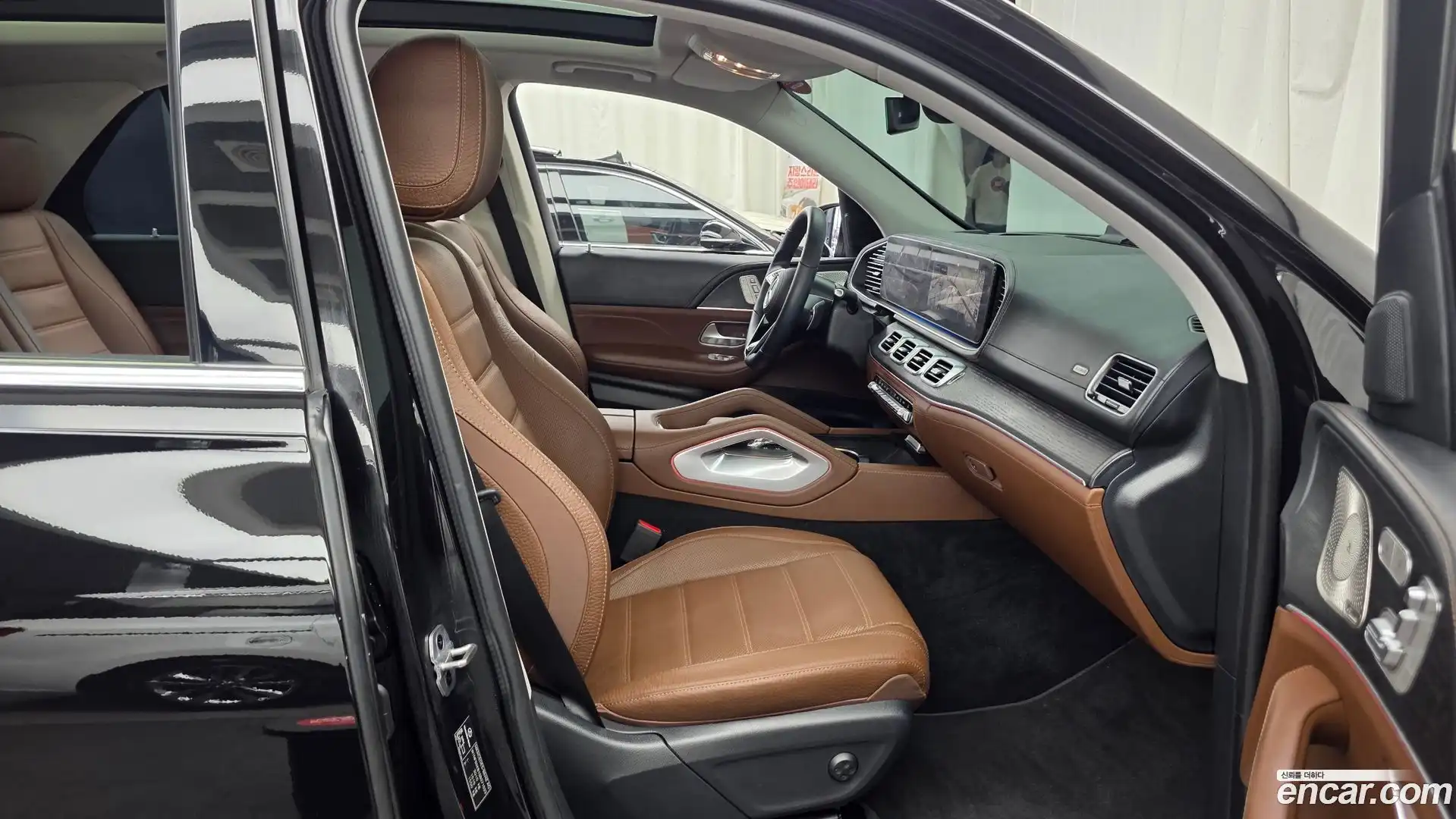 GLE-Class Mercedes-Benz 2025.2-OPTION-015