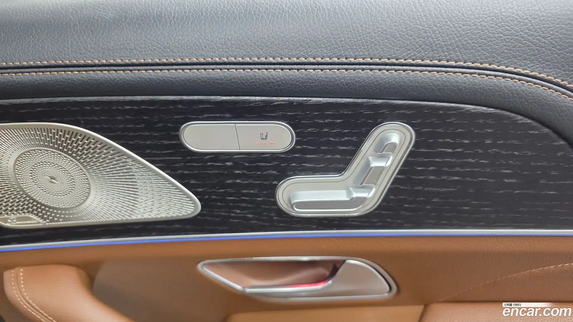 GLE-Class Mercedes-Benz 2025.2-OPTION-022