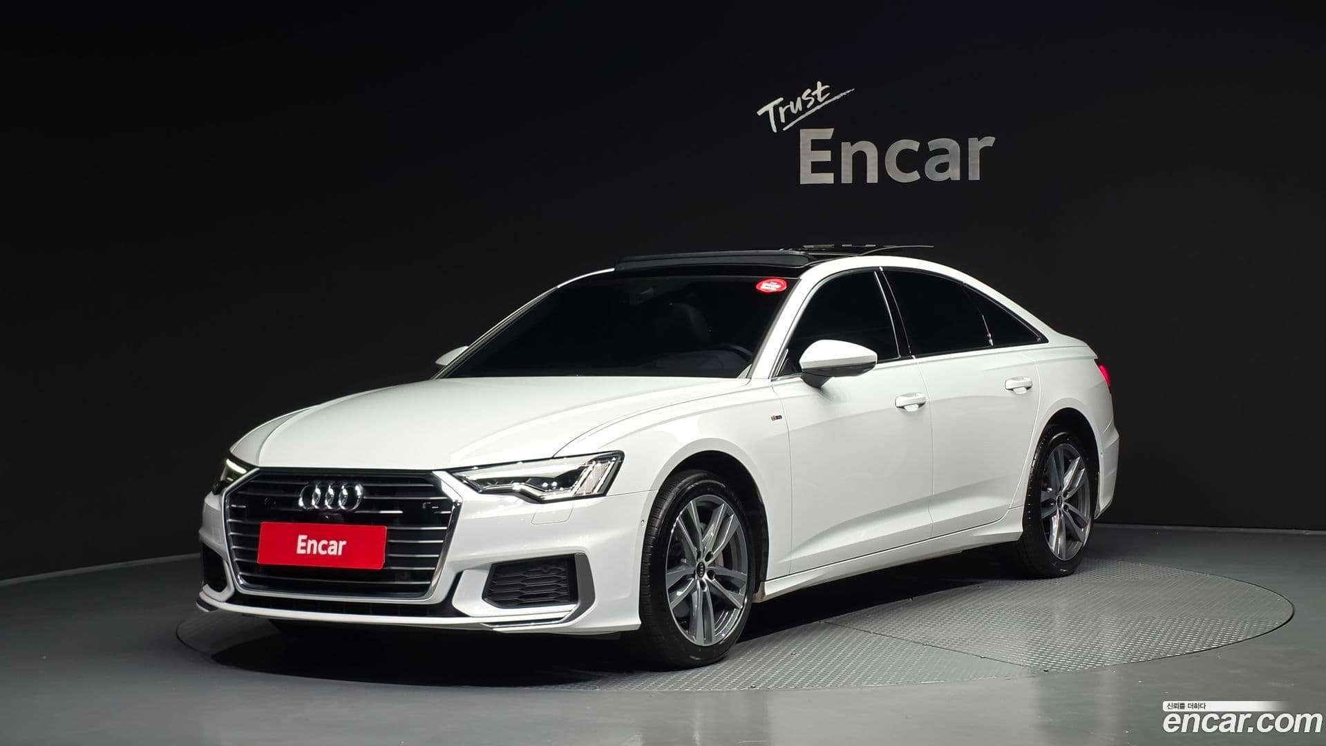 Main__Slider__Photo:A6 Audi 2021.8-0