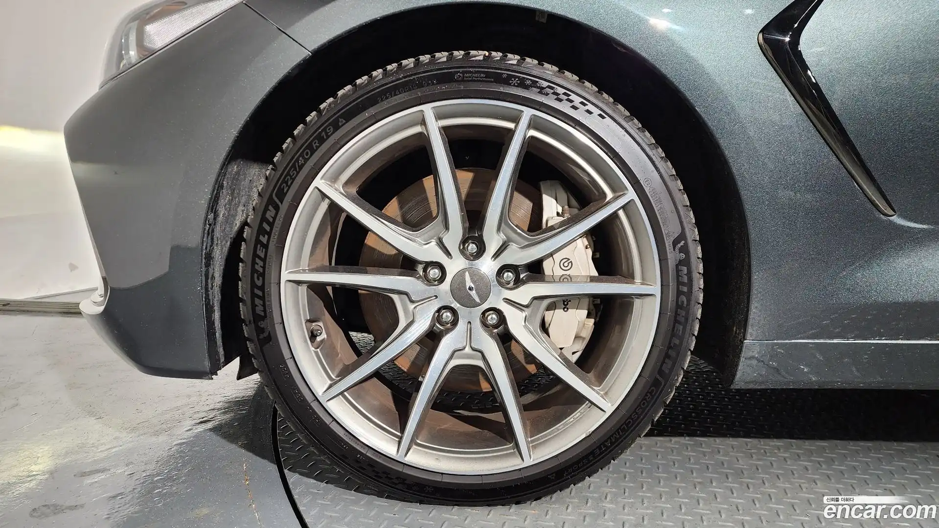 G70 Genesis 2019.8-OUTER-005