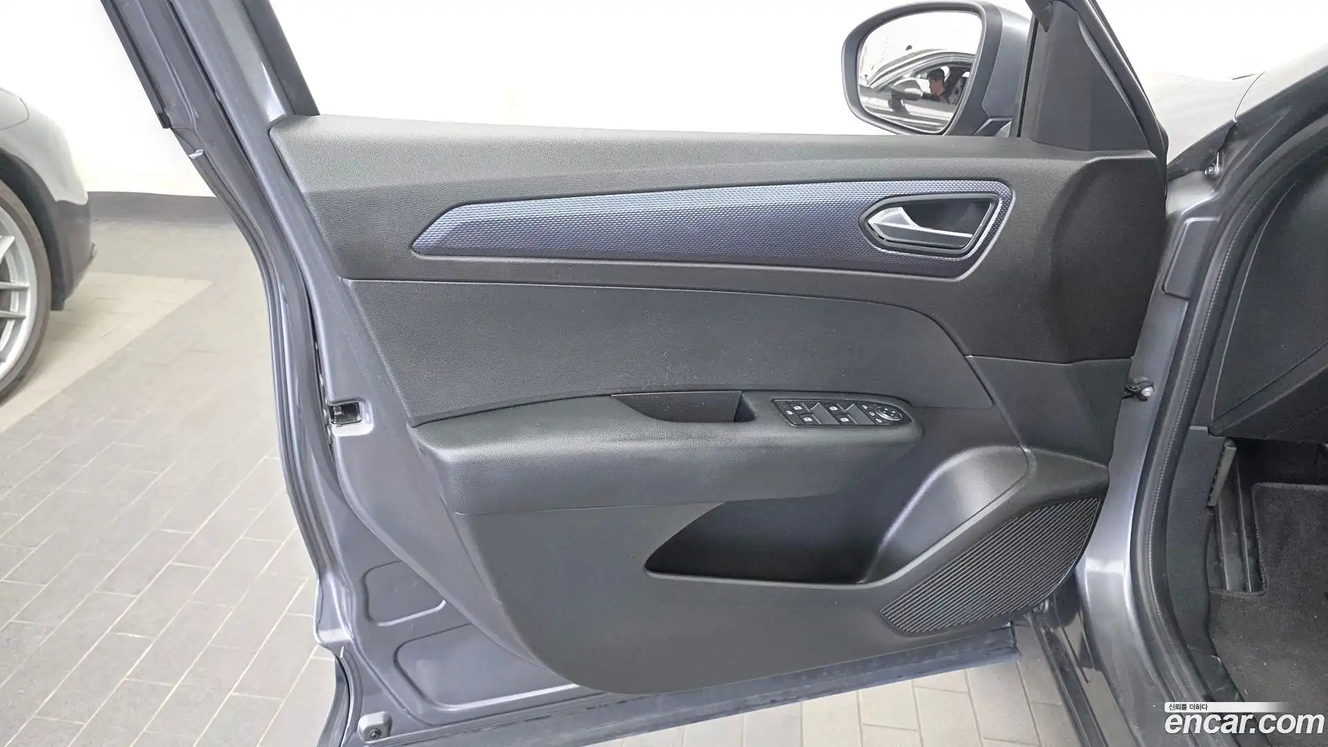 XM3 Renault Korea 2021.3-INNER-034