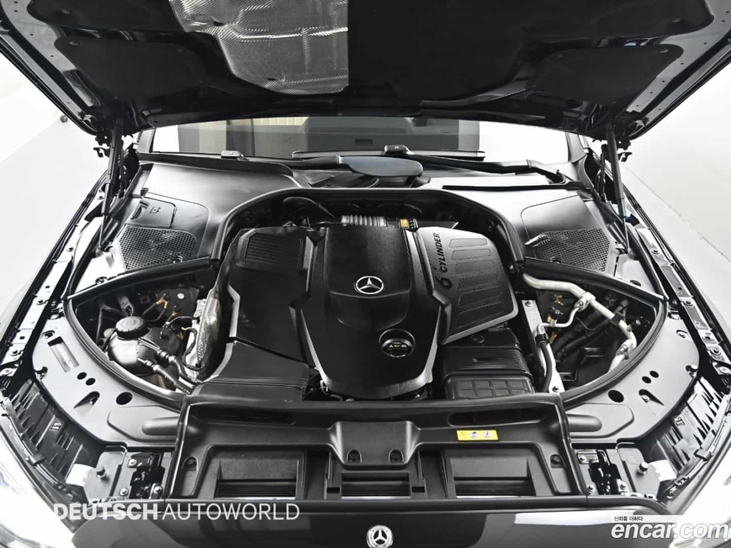 S-Class Mercedes-Benz 2022.1-OUTER-006