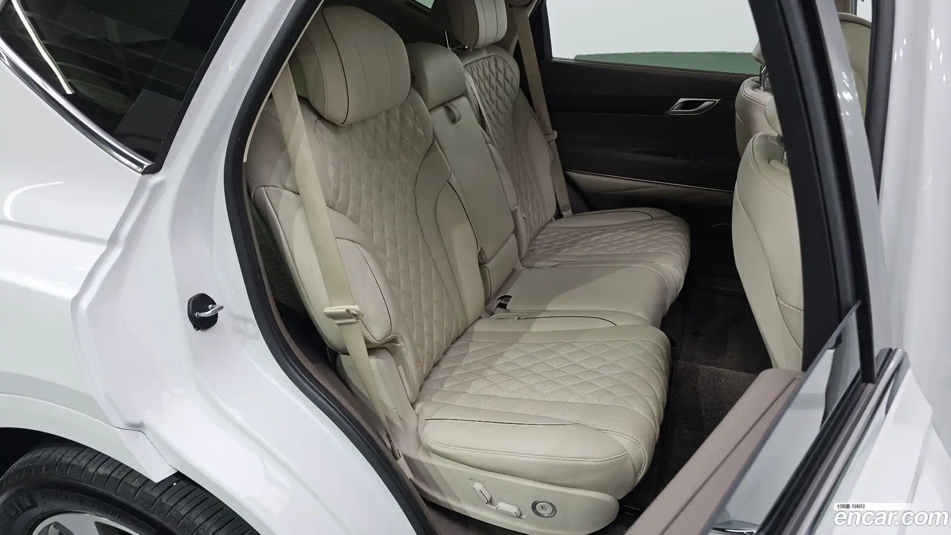 GV80 Genesis 2023.3-OPTION-015