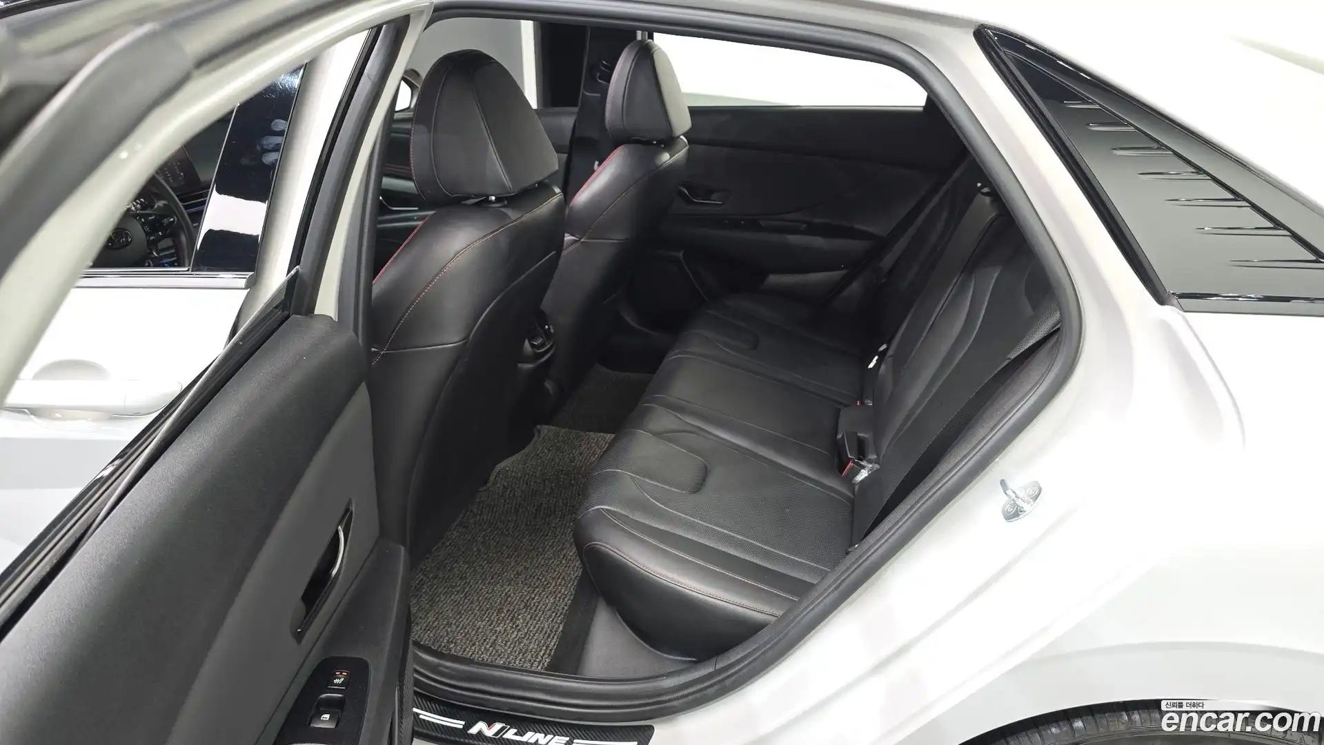 AVANTE Hyundai 2020.10-OPTION-015